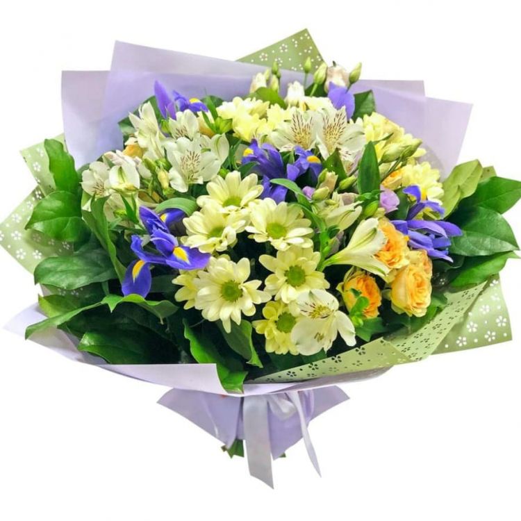 Меж заката и востока от 3 320 руб.